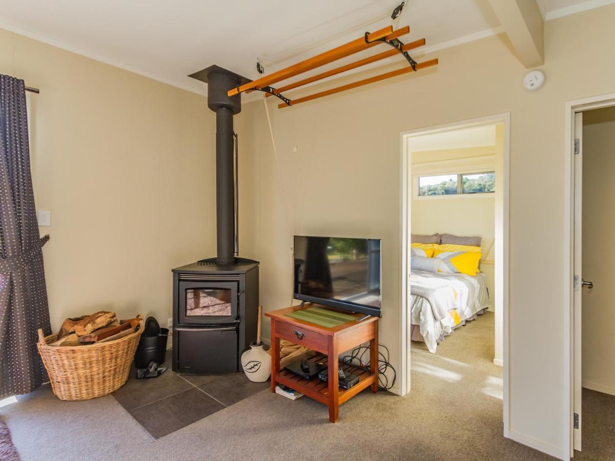 Pikorua - Raurimu Holiday Home Нешнел-Парк Экстерьер фото