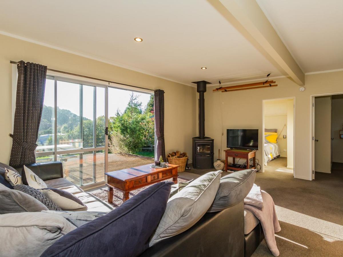 Pikorua - Raurimu Holiday Home Нешнел-Парк Экстерьер фото