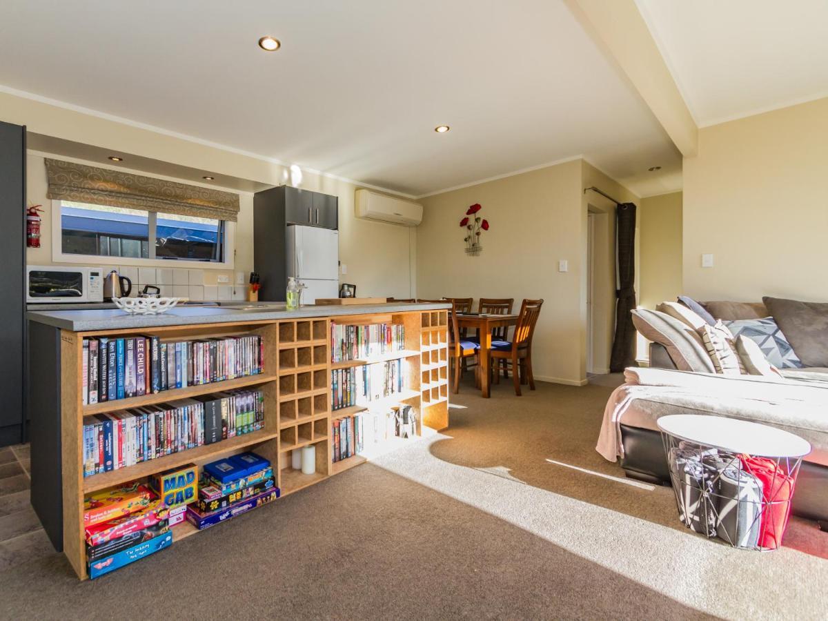 Pikorua - Raurimu Holiday Home Нешнел-Парк Экстерьер фото